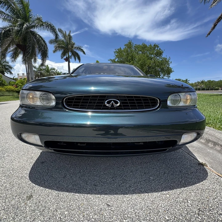 1993 Infiniti J30 - Image 13 of 21