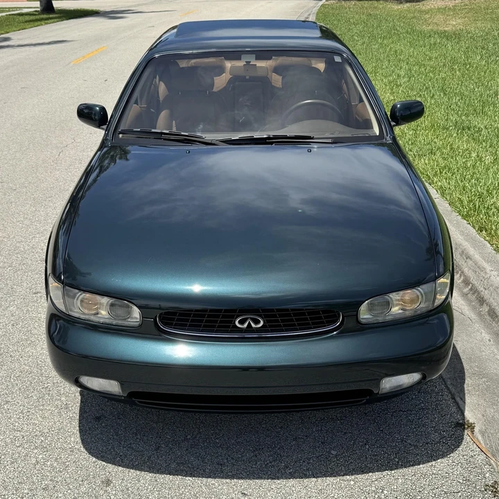 1993 Infiniti J30 - Image 4 of 21