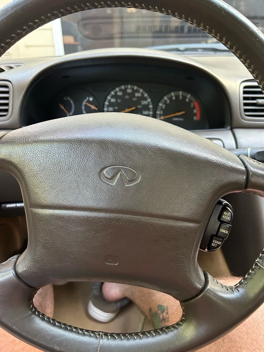1993 Infiniti J30 - Image 22 of 31