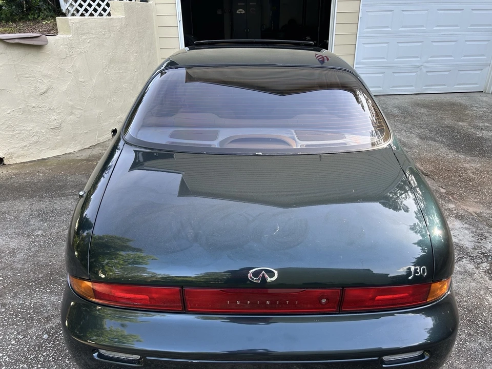 1993 Infiniti J30 - Image 5 of 31