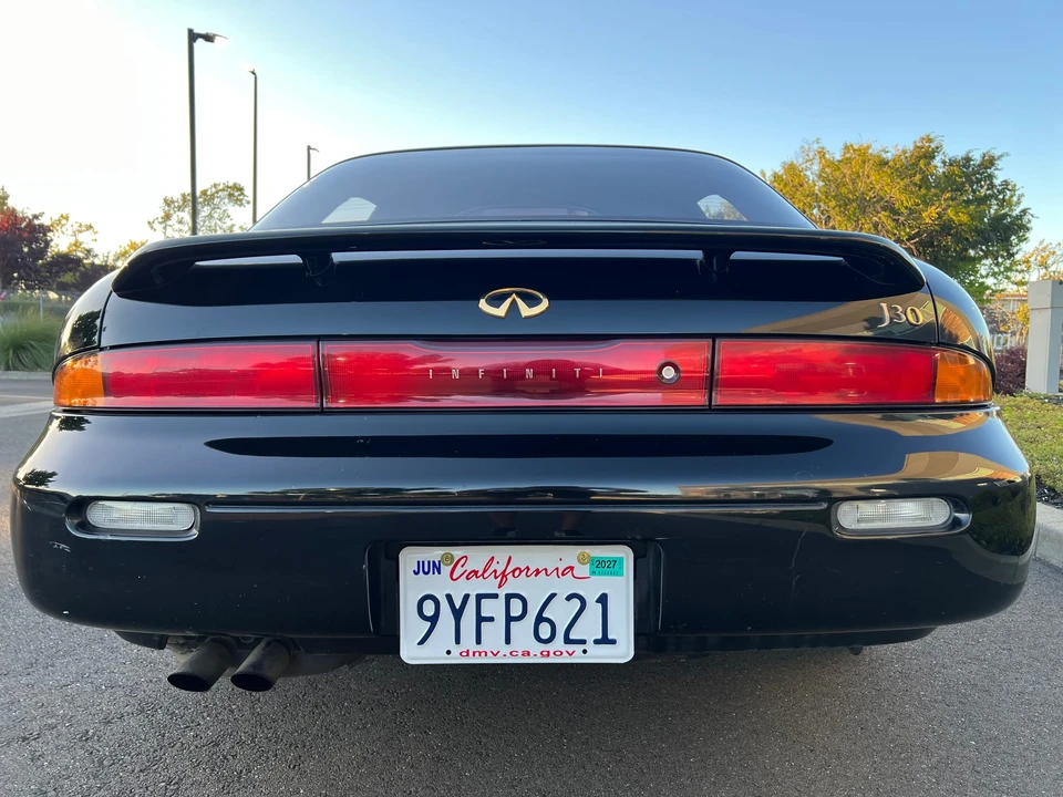 1993 Infiniti J30 - Image 30 of 31