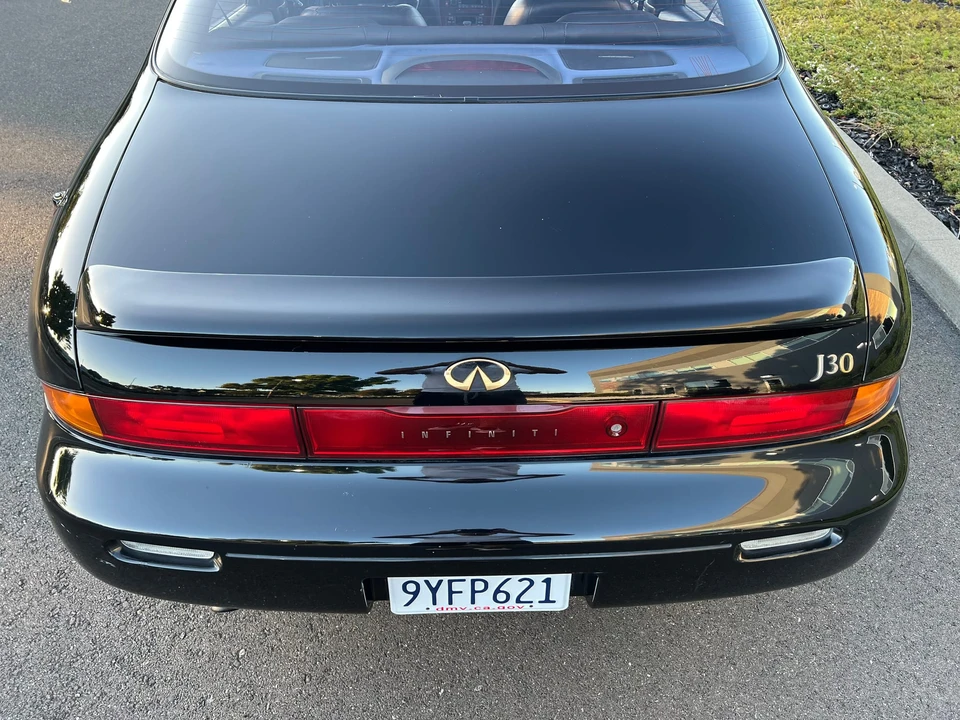 1993 Infiniti J30 - Image 29 of 31