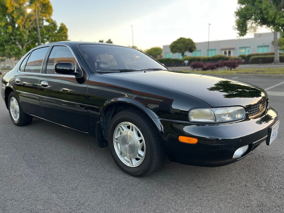 1993 Infiniti J30 - Image 19 of 31