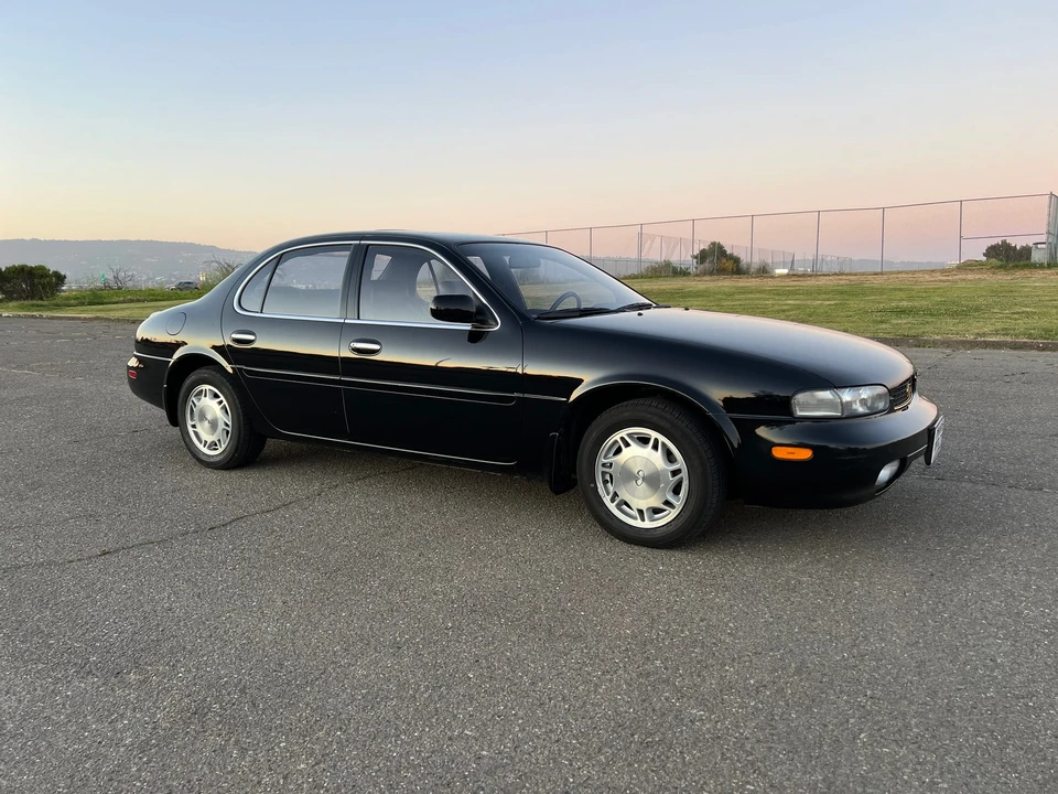 1993 Infiniti J30 - Image 21 of 31