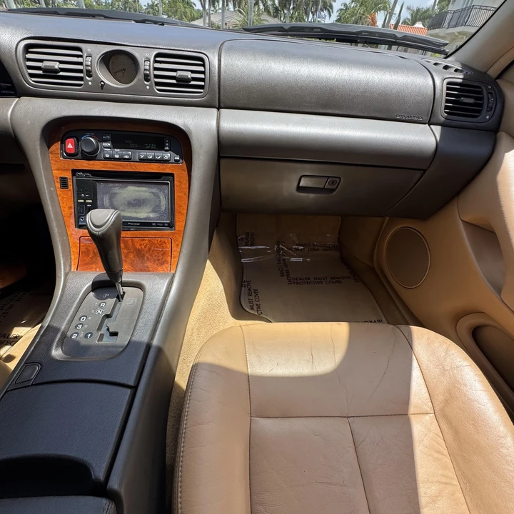 1993 Infiniti J30 - Image 30 of 31