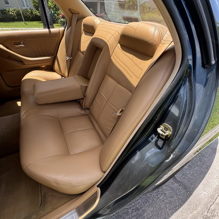 1993 Infiniti J30 - Image 21 of 31
