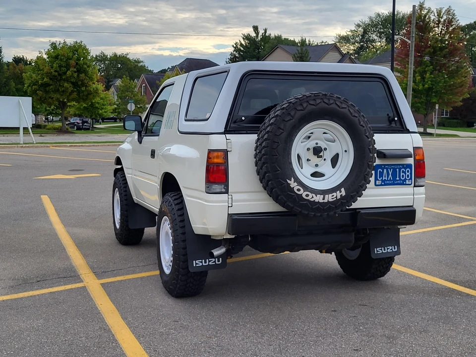 1993 Isuzu Rodeo - Image 24 of 31