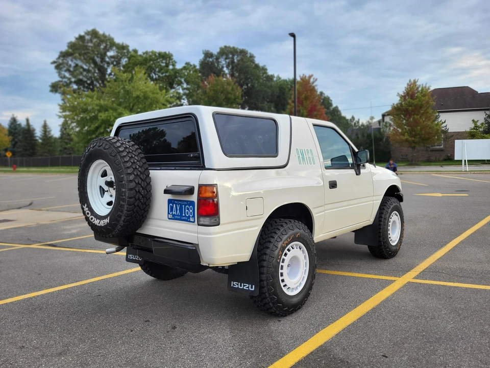 1993 Isuzu Rodeo - Image 27 of 31