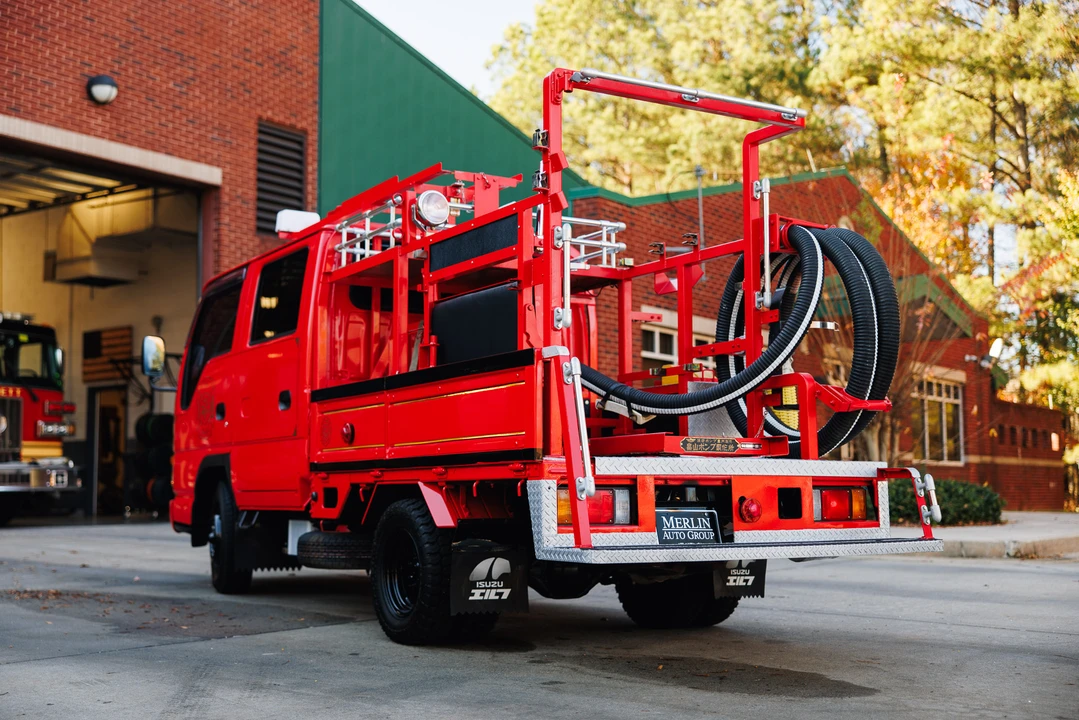 1993 Isuzu Elf - Image 12 of 31