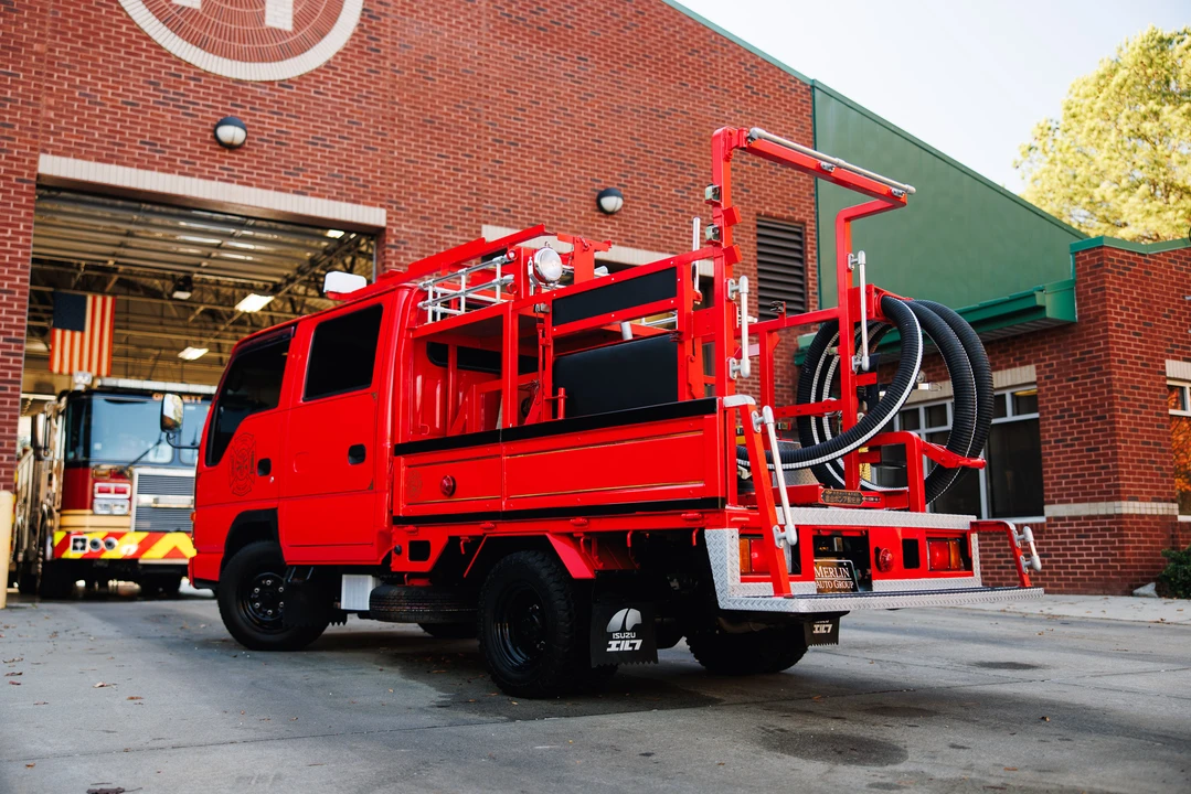 1993 Isuzu Elf - Image 13 of 31