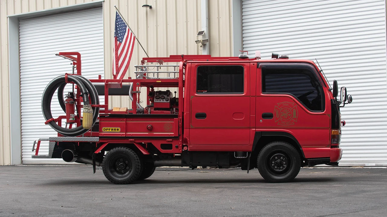 1993 Isuzu Elf - Image 2 of 31