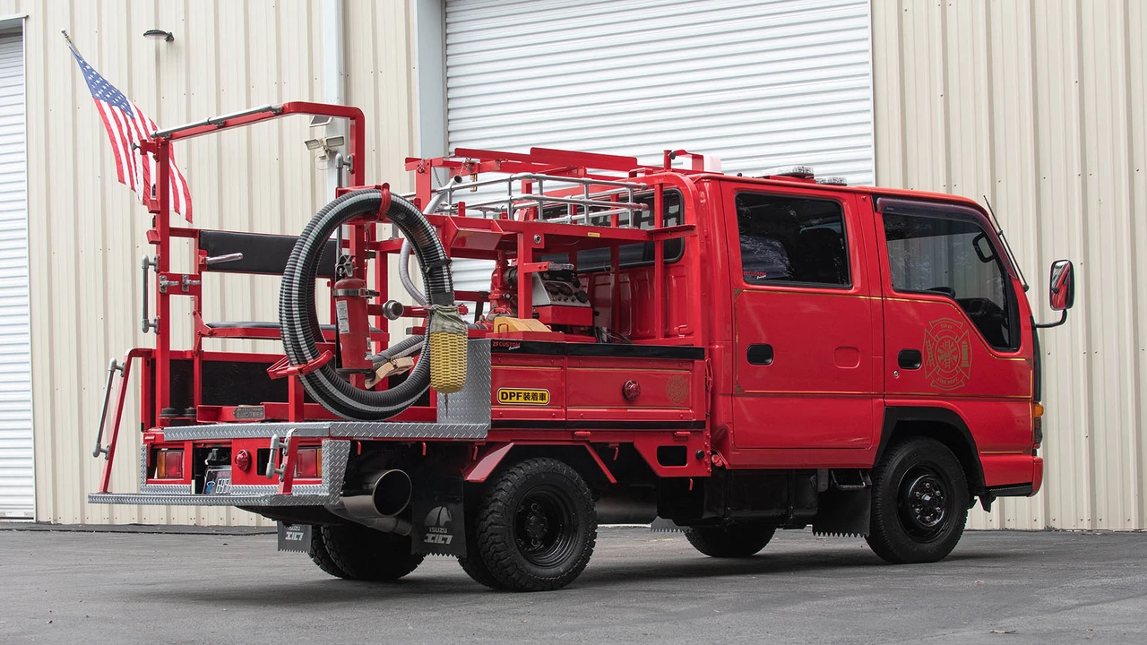 1993 Isuzu Elf - Image 4 of 31