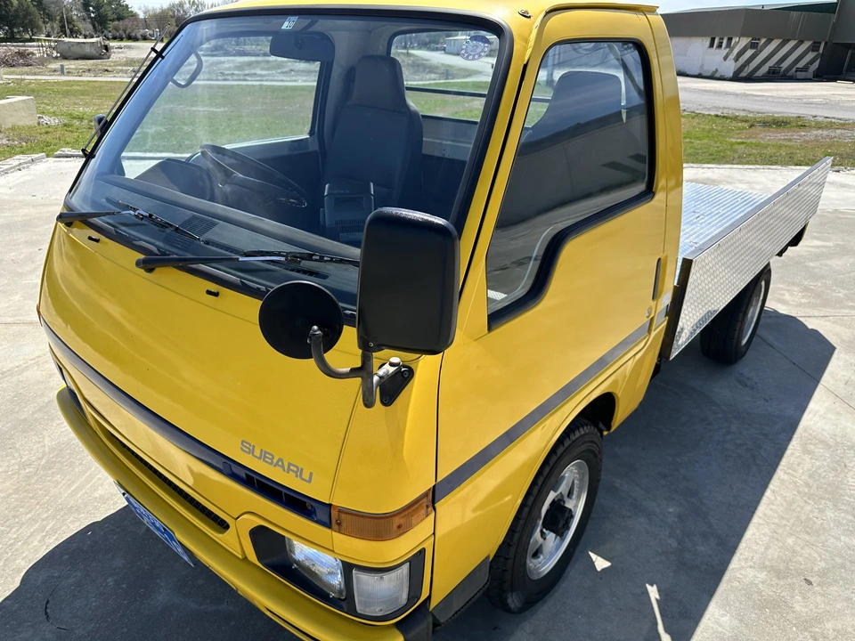 1993 Isuzu Elf - Image 4 of 31