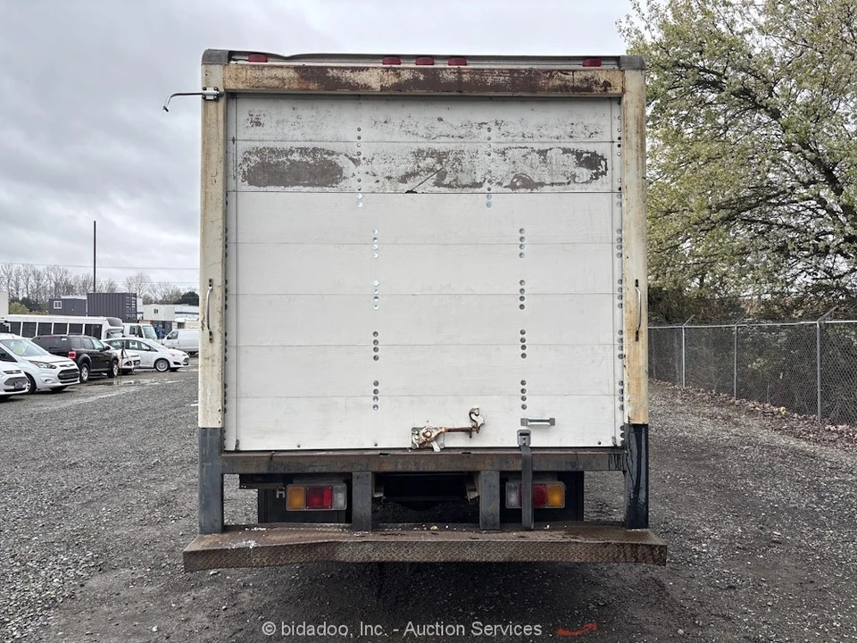 1993 Isuzu Elf - Image 8 of 12