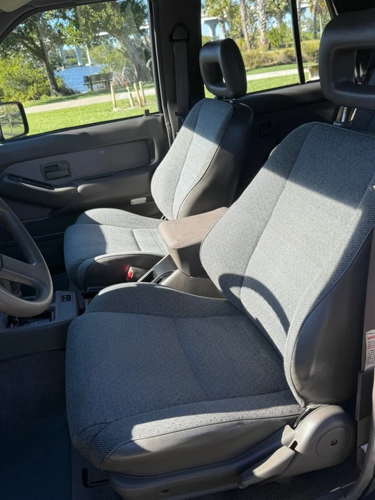 1993 Isuzu Rodeo - Image 6 of 8