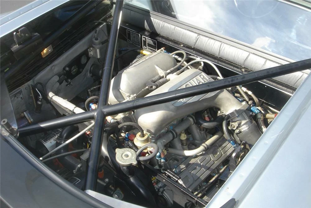 1993 Jaguar XJ220 - Image 3 of 5