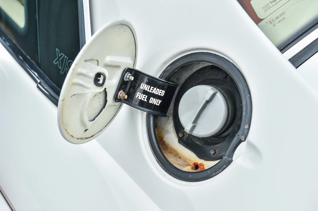 1993 Jaguar XJS Facelift AJ-16 - Image 31 of 31