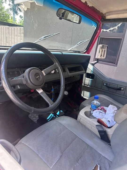 1993 Jeep YJ Wrangler - Image 7 of 8