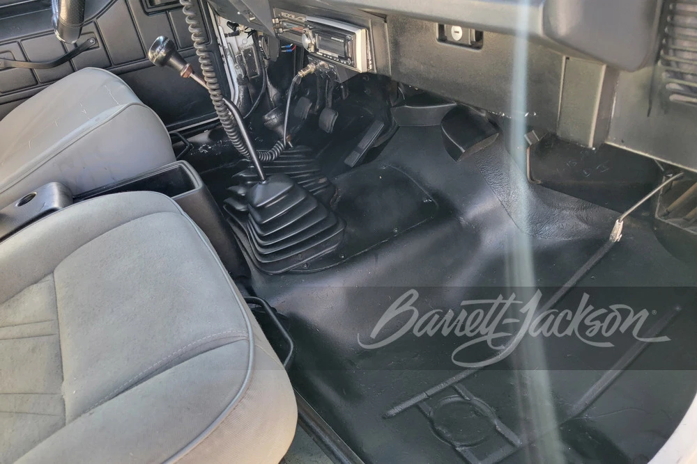 1993 Jeep YJ Wrangler - Image 11 of 21