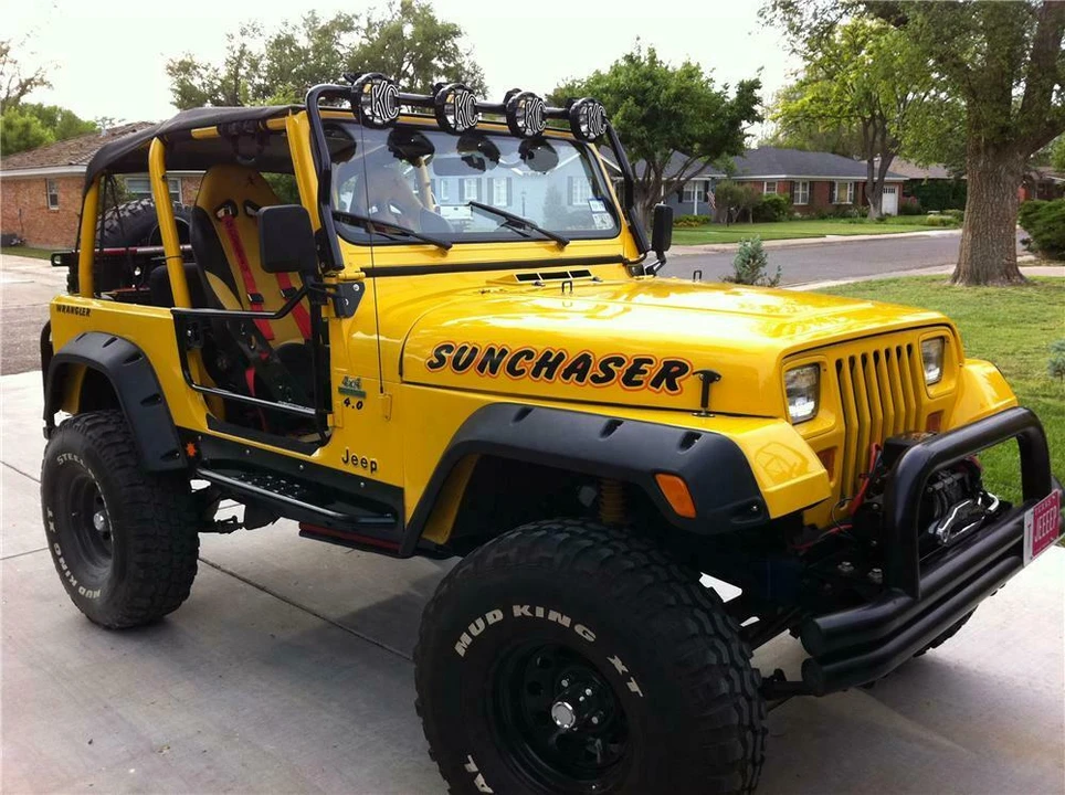 1993 Jeep YJ Wrangler - Image 2 of 5