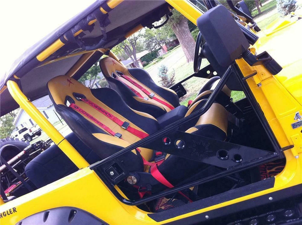1993 Jeep YJ Wrangler - Image 4 of 5