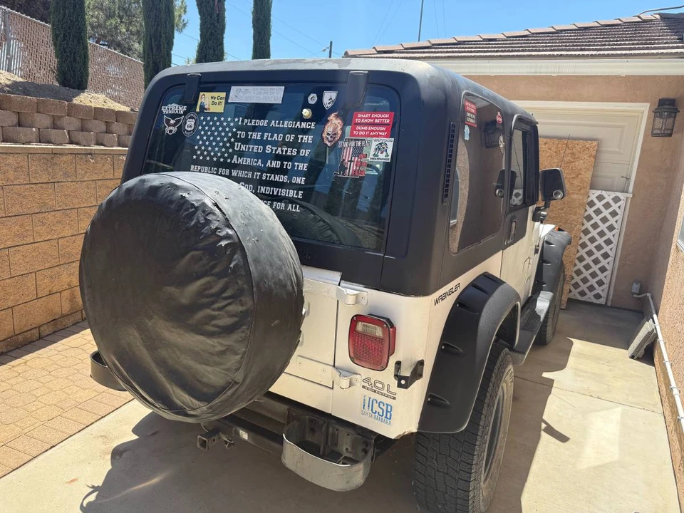 1993 Jeep YJ Wrangler - Image 7 of 13