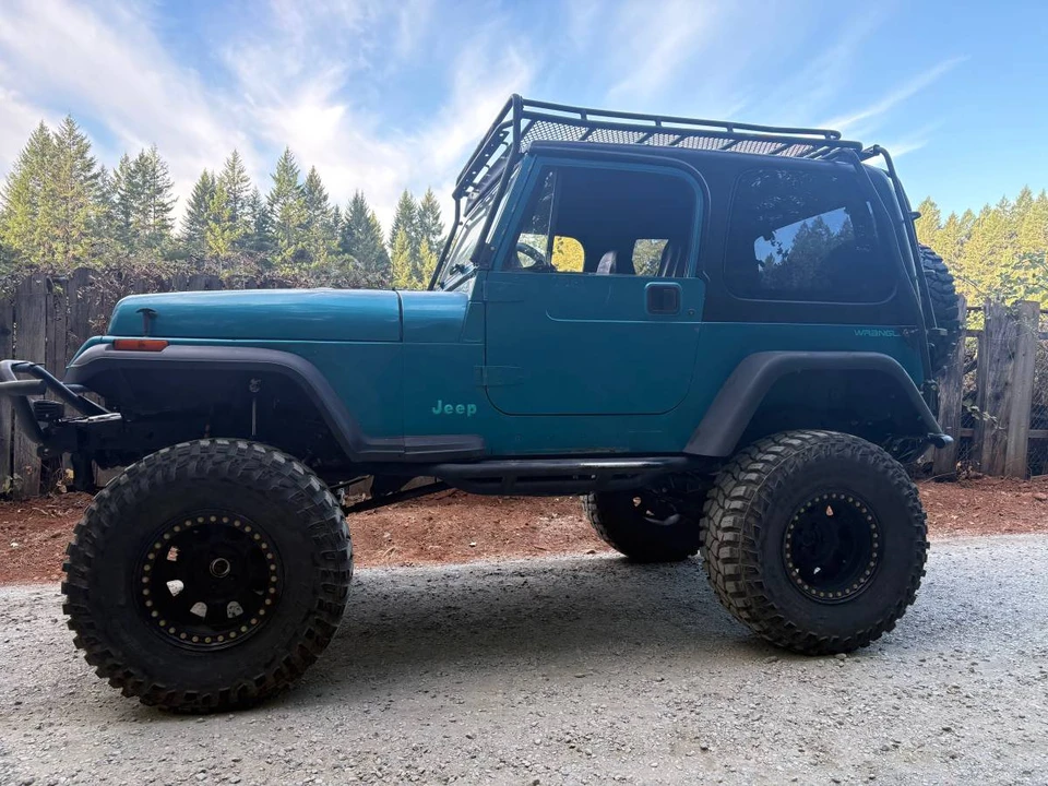 1993 Jeep YJ Wrangler - Image 16 of 20