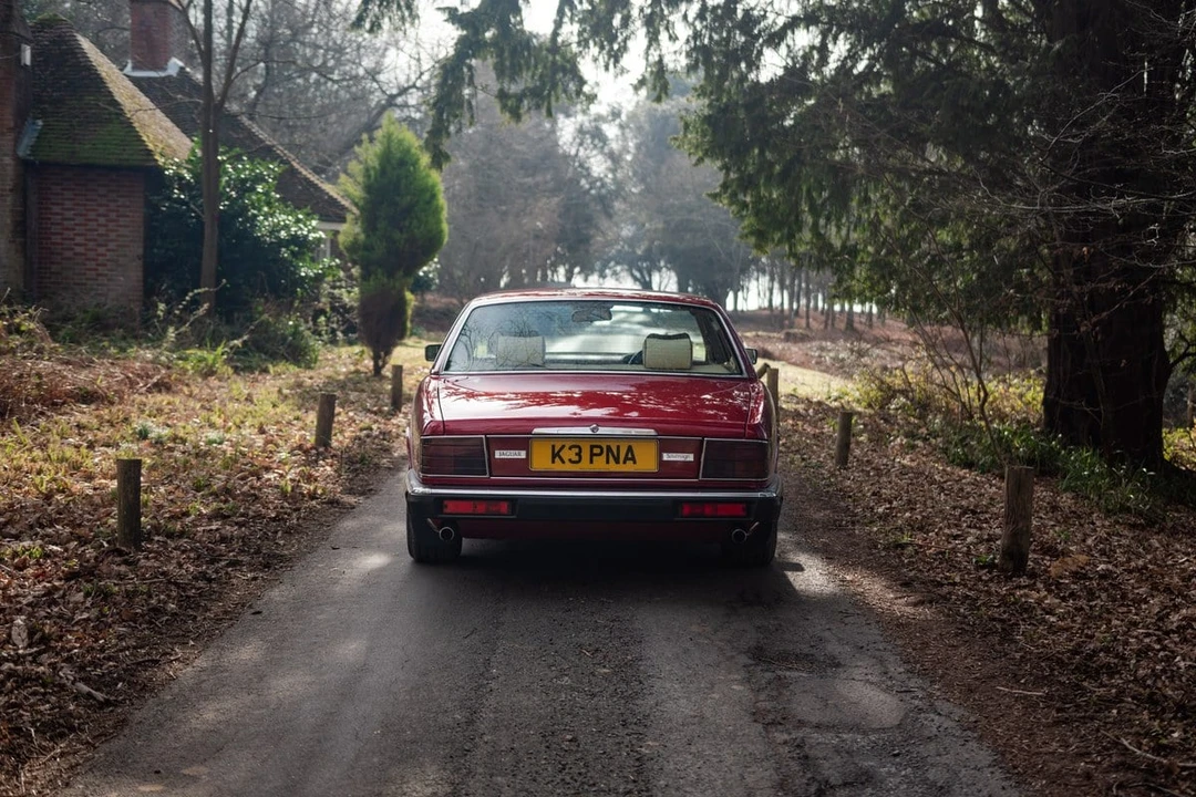 1993 Jaguar XJ40 XJ - Image 8 of 30