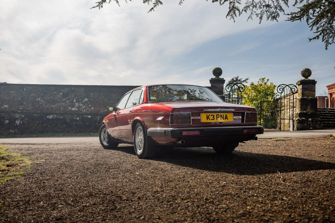 1993 Jaguar XJ40 XJ - Image 17 of 30