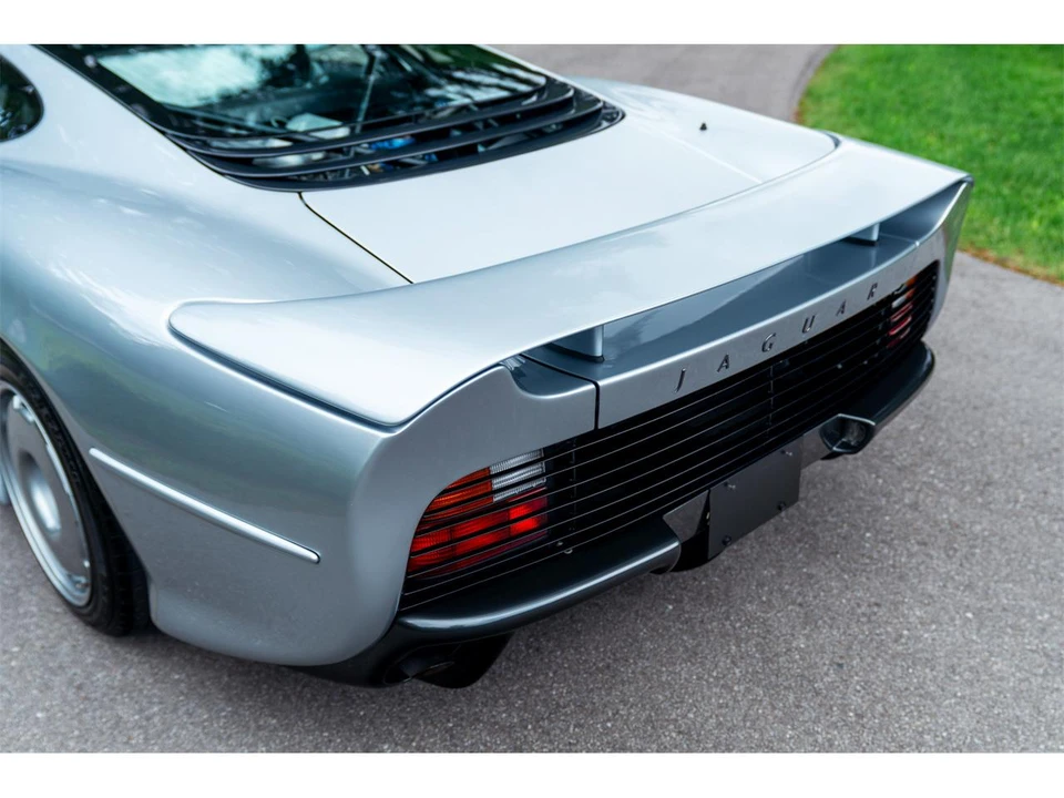 1993 Jaguar - Image 17 of 31