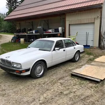 1993 Jaguar XJ-6