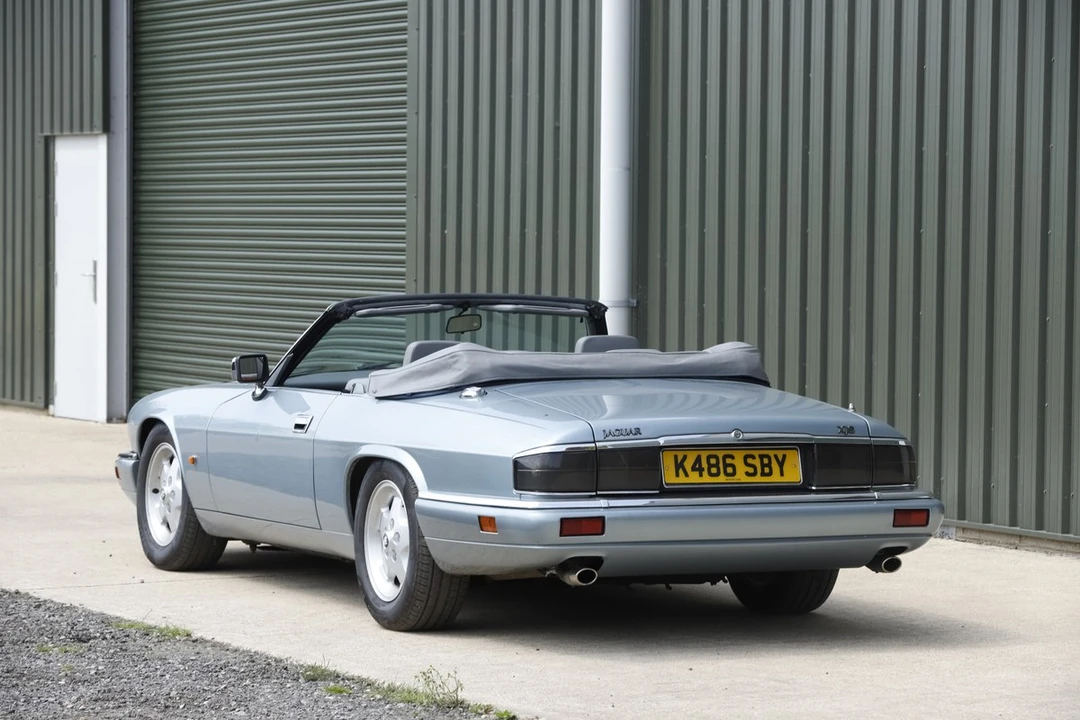 1993 Jaguar XJS - Image 14 of 30
