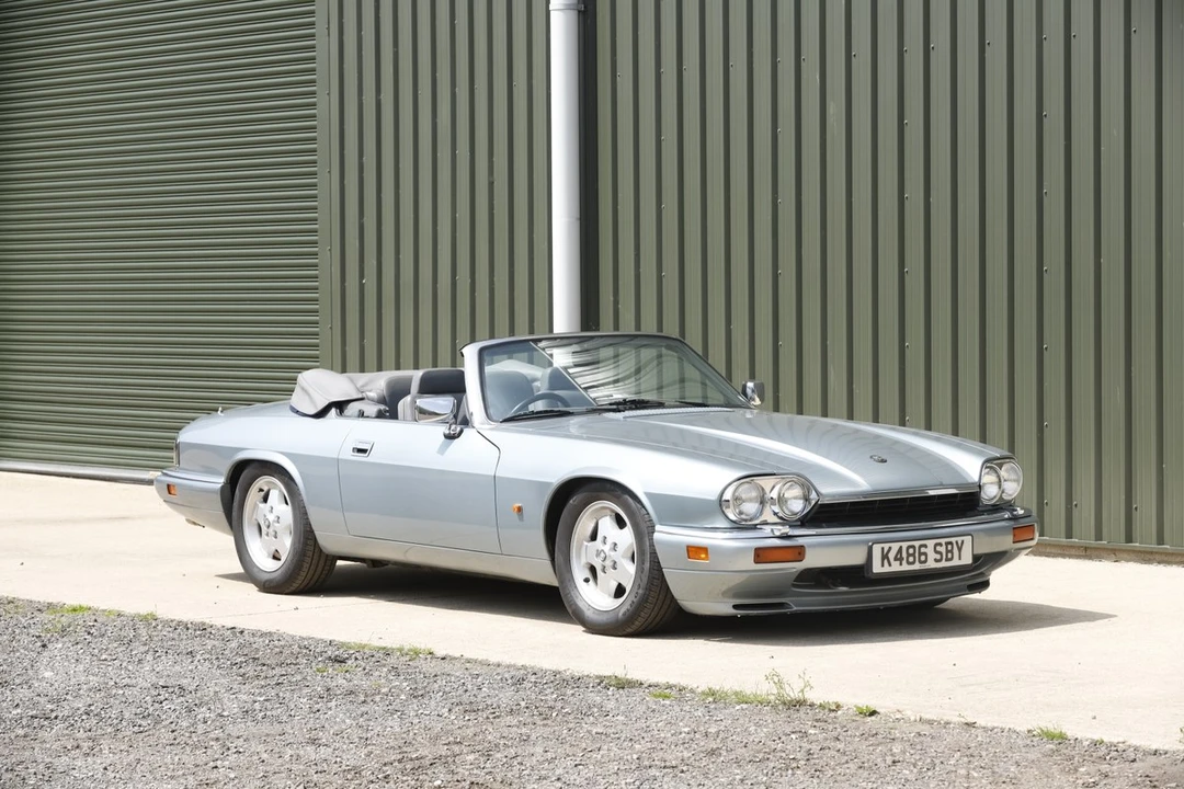 1993 Jaguar XJS - Image 11 of 30