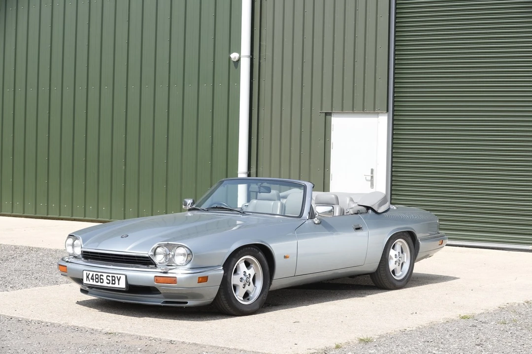 1993 Jaguar XJS - Image 2 of 30