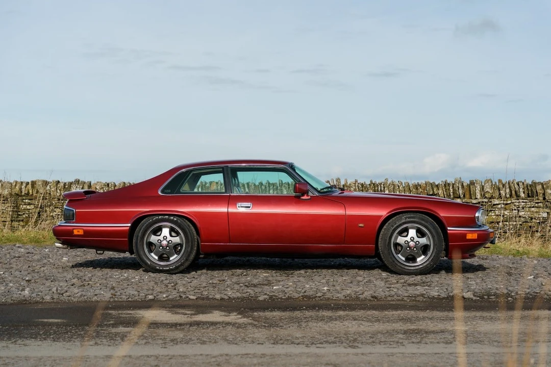 1993 Jaguar XJS Facelift AJ-16 - Image 14 of 30