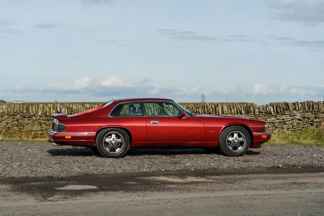 1993 Jaguar XJS Facelift AJ-16 - Image 13 of 30
