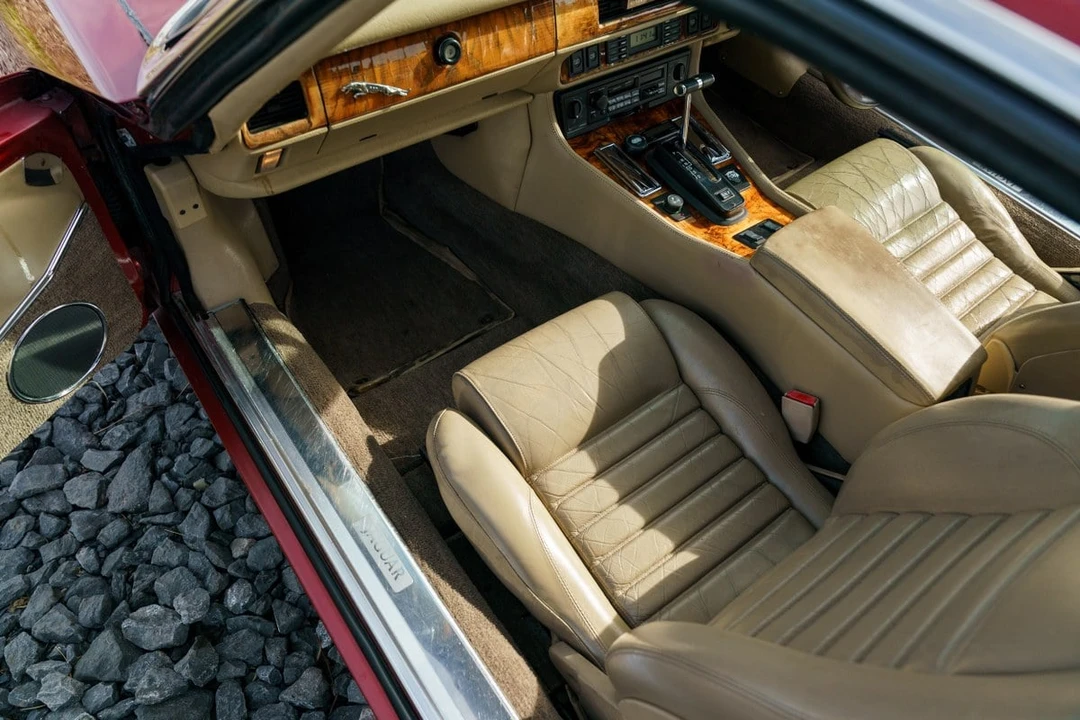 1993 Jaguar XJS Facelift AJ-16 - Image 24 of 30