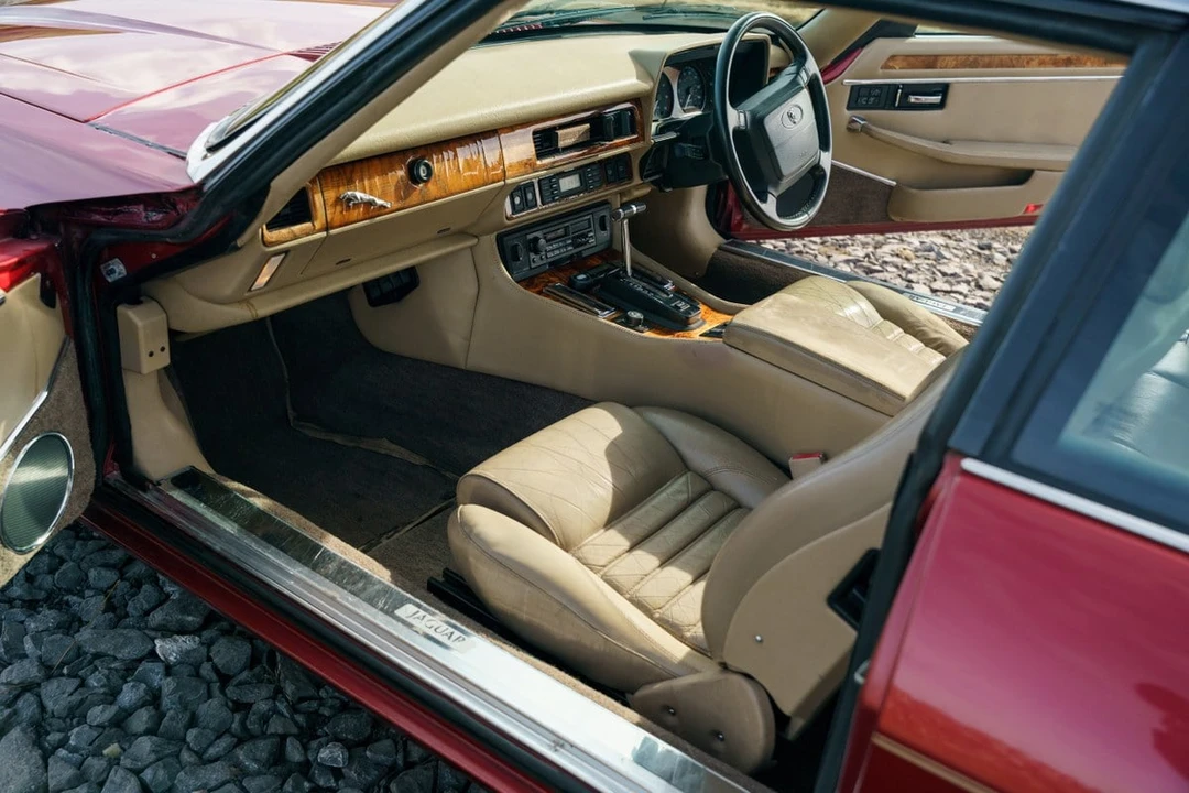 1993 Jaguar XJS Facelift AJ-16 - Image 22 of 30