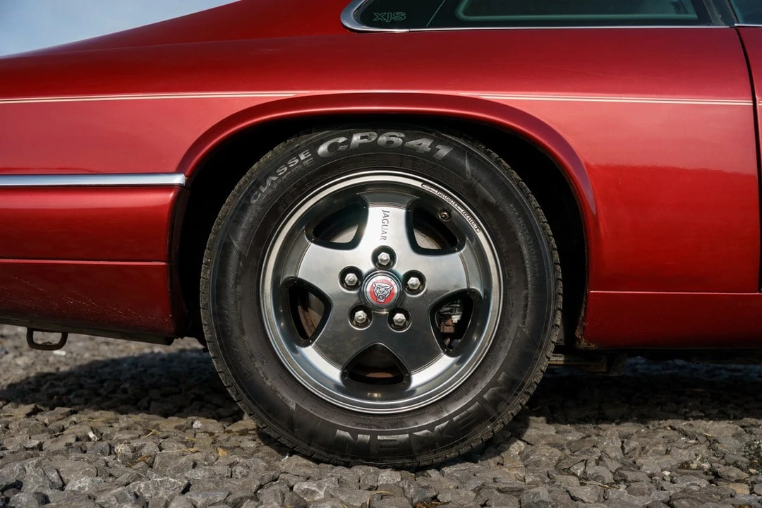 1993 Jaguar XJS Facelift AJ-16 - Image 17 of 30