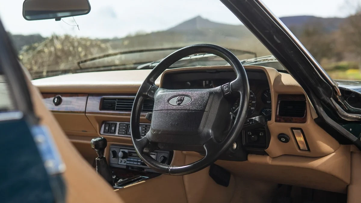 1993 Jaguar XJS Convertible - Image 28 of 30
