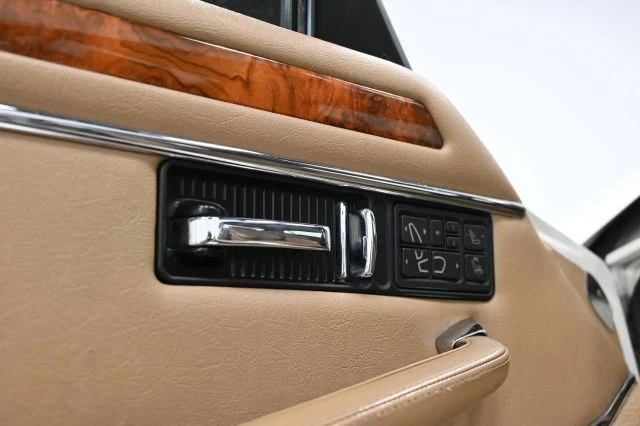 1993 Jaguar XJS Convertible - Image 19 of 21