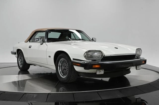 1993 Jaguar XJS Convertible - Image 12 of 21