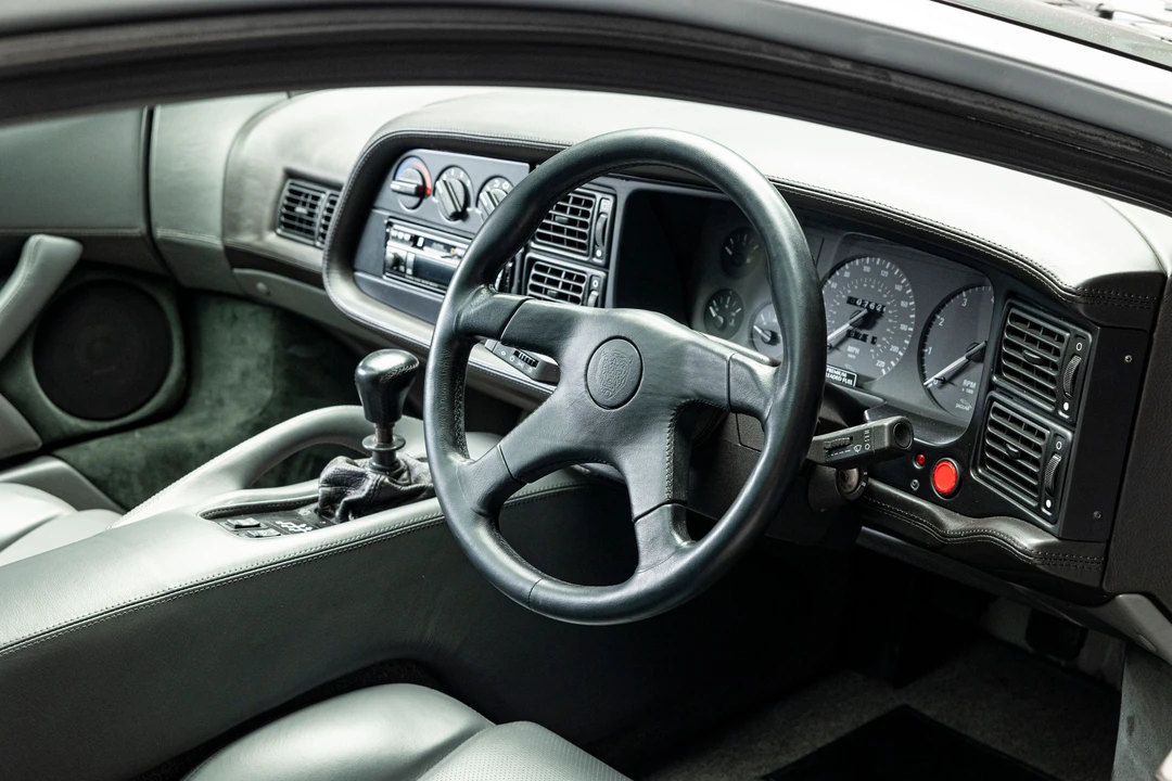 1993 Jaguar XJ220 - Image 12 of 31