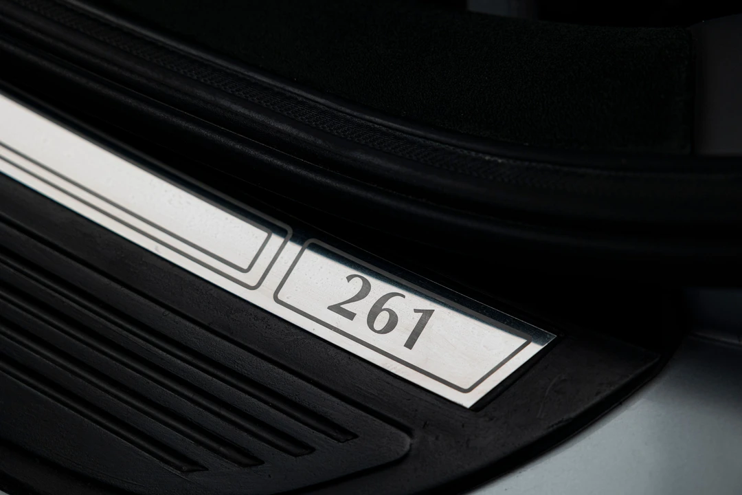 1993 Jaguar XJ220 - Image 20 of 31