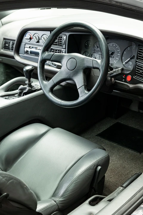 1993 Jaguar XJ220 - Image 11 of 31