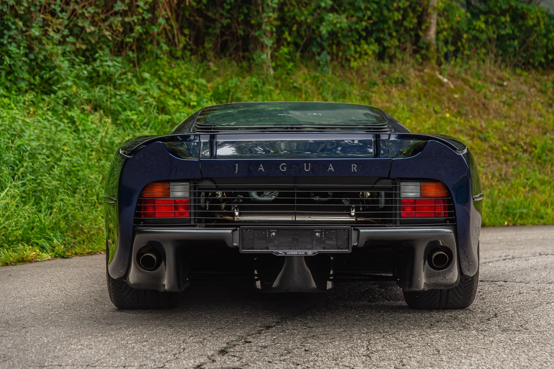 1993 Jaguar XJ220 - Image 30 of 31
