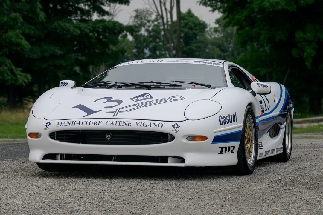 1993 Jaguar XJ220 - Image 3 of 31