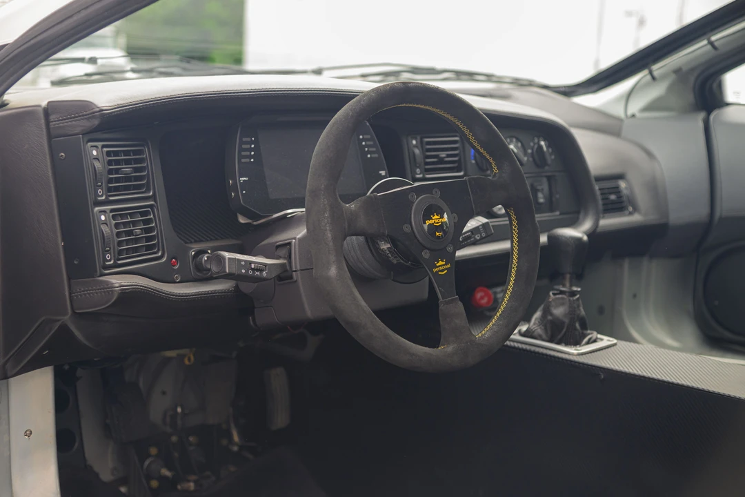 1993 Jaguar XJ220 - Image 11 of 31
