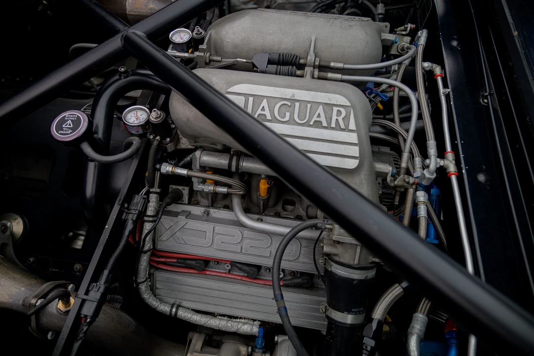 1993 Jaguar XJ220 - Image 26 of 31