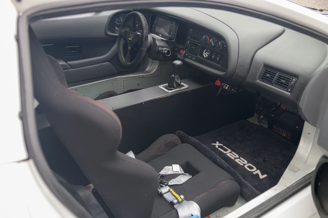 1993 Jaguar XJ220 - Image 12 of 31